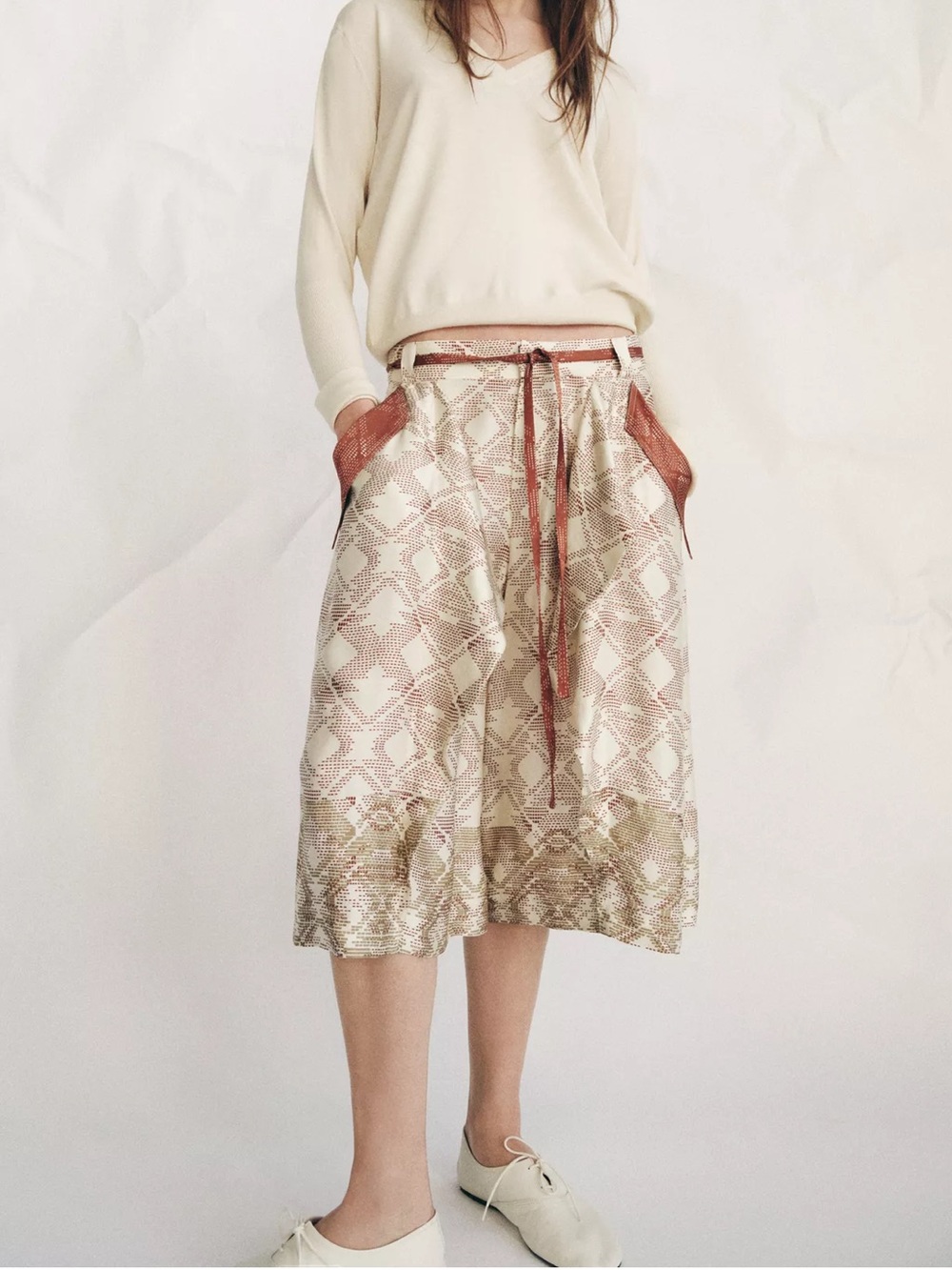 Cream Satin Midi jort with Rose-Tan Trim